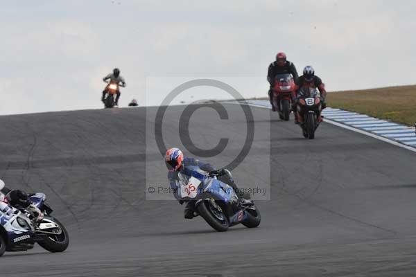 Motorcycle action photographs;Trackday digital images;donington;donington park leicestershire;donington photographs;event digital images;eventdigitalimages;no limits trackday;peter wileman photography;trackday;trackday photos