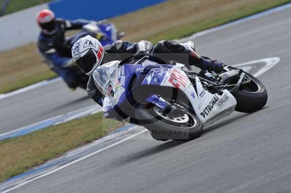 Motorcycle action photographs;Trackday digital images;donington;donington park leicestershire;donington photographs;event digital images;eventdigitalimages;no limits trackday;peter wileman photography;trackday;trackday photos