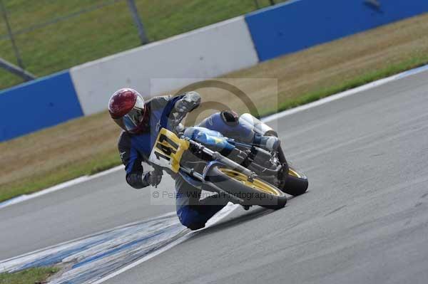 Motorcycle action photographs;Trackday digital images;donington;donington park leicestershire;donington photographs;event digital images;eventdigitalimages;no limits trackday;peter wileman photography;trackday;trackday photos