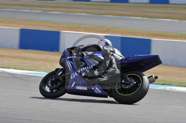 Motorcycle action photographs;Trackday digital images;donington;donington park leicestershire;donington photographs;event digital images;eventdigitalimages;no limits trackday;peter wileman photography;trackday;trackday photos