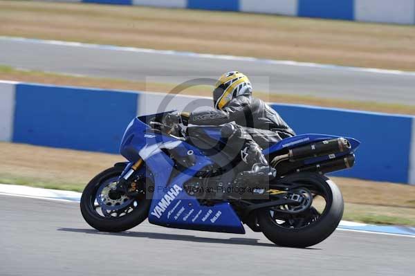 Motorcycle action photographs;Trackday digital images;donington;donington park leicestershire;donington photographs;event digital images;eventdigitalimages;no limits trackday;peter wileman photography;trackday;trackday photos