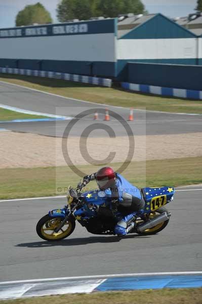 Motorcycle action photographs;Trackday digital images;donington;donington park leicestershire;donington photographs;event digital images;eventdigitalimages;no limits trackday;peter wileman photography;trackday;trackday photos