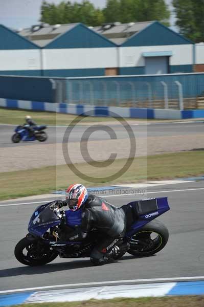 Motorcycle action photographs;Trackday digital images;donington;donington park leicestershire;donington photographs;event digital images;eventdigitalimages;no limits trackday;peter wileman photography;trackday;trackday photos