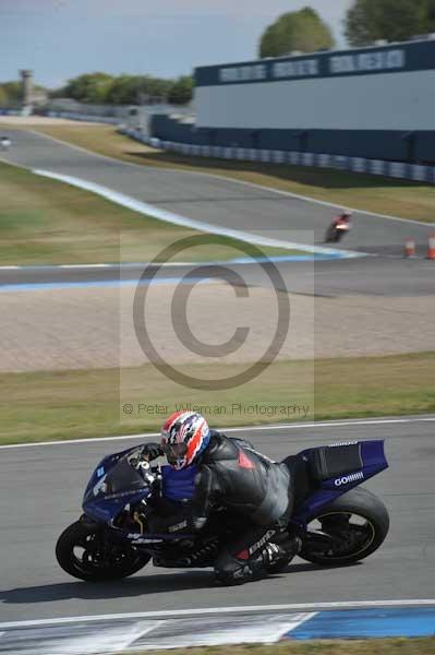 Motorcycle action photographs;Trackday digital images;donington;donington park leicestershire;donington photographs;event digital images;eventdigitalimages;no limits trackday;peter wileman photography;trackday;trackday photos