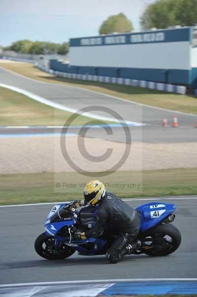 Motorcycle action photographs;Trackday digital images;donington;donington park leicestershire;donington photographs;event digital images;eventdigitalimages;no limits trackday;peter wileman photography;trackday;trackday photos