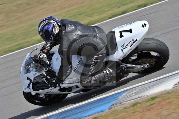 Motorcycle action photographs;Trackday digital images;donington;donington park leicestershire;donington photographs;event digital images;eventdigitalimages;no limits trackday;peter wileman photography;trackday;trackday photos