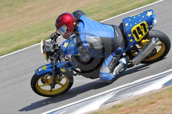 Motorcycle action photographs;Trackday digital images;donington;donington park leicestershire;donington photographs;event digital images;eventdigitalimages;no limits trackday;peter wileman photography;trackday;trackday photos