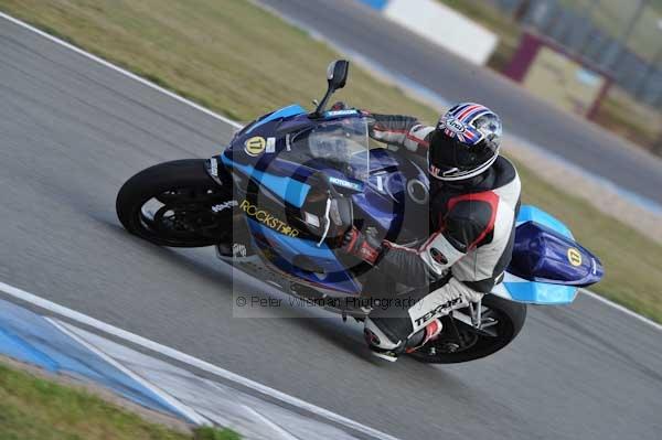 Motorcycle action photographs;Trackday digital images;donington;donington park leicestershire;donington photographs;event digital images;eventdigitalimages;no limits trackday;peter wileman photography;trackday;trackday photos