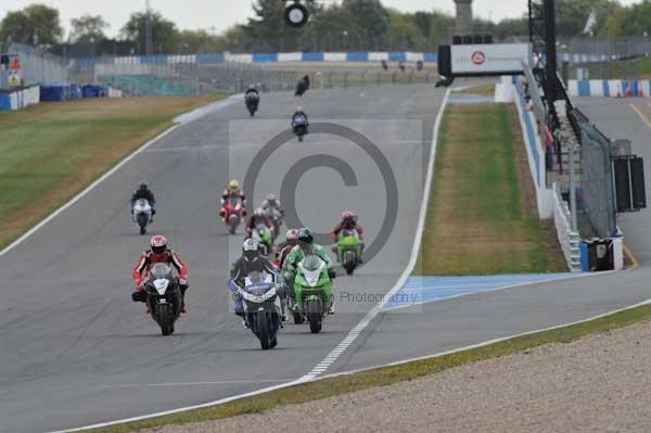 Motorcycle action photographs;Trackday digital images;donington;donington park leicestershire;donington photographs;event digital images;eventdigitalimages;no limits trackday;peter wileman photography;trackday;trackday photos