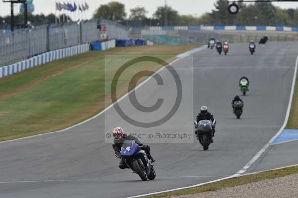 Motorcycle action photographs;Trackday digital images;donington;donington park leicestershire;donington photographs;event digital images;eventdigitalimages;no limits trackday;peter wileman photography;trackday;trackday photos