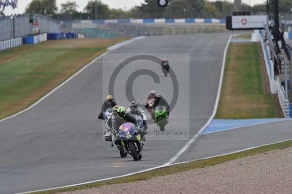 Motorcycle action photographs;Trackday digital images;donington;donington park leicestershire;donington photographs;event digital images;eventdigitalimages;no limits trackday;peter wileman photography;trackday;trackday photos