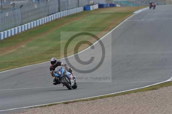 Motorcycle action photographs;Trackday digital images;donington;donington park leicestershire;donington photographs;event digital images;eventdigitalimages;no limits trackday;peter wileman photography;trackday;trackday photos