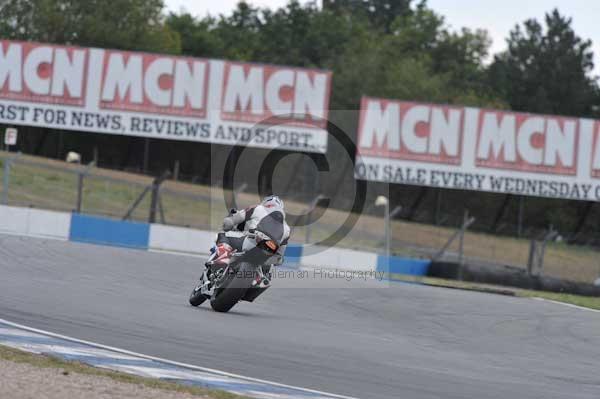 Motorcycle action photographs;Trackday digital images;donington;donington park leicestershire;donington photographs;event digital images;eventdigitalimages;no limits trackday;peter wileman photography;trackday;trackday photos