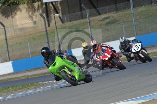 Motorcycle action photographs;Trackday digital images;donington;donington park leicestershire;donington photographs;event digital images;eventdigitalimages;no limits trackday;peter wileman photography;trackday;trackday photos