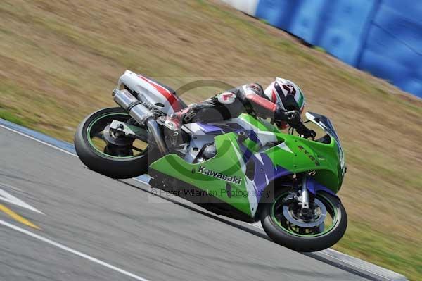 Motorcycle action photographs;Trackday digital images;donington;donington park leicestershire;donington photographs;event digital images;eventdigitalimages;no limits trackday;peter wileman photography;trackday;trackday photos