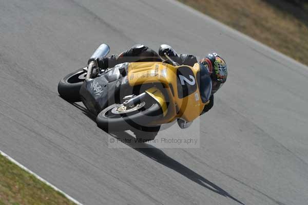 Motorcycle action photographs;Trackday digital images;donington;donington park leicestershire;donington photographs;event digital images;eventdigitalimages;no limits trackday;peter wileman photography;trackday;trackday photos