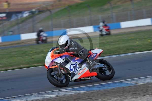 Motorcycle action photographs;Trackday digital images;donington;donington park leicestershire;donington photographs;event digital images;eventdigitalimages;no limits trackday;peter wileman photography;trackday;trackday photos