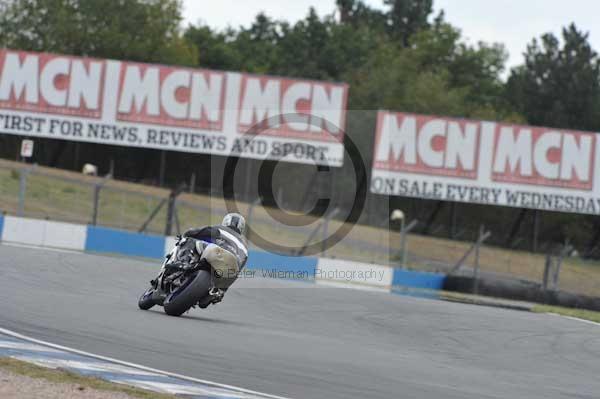 Motorcycle action photographs;Trackday digital images;donington;donington park leicestershire;donington photographs;event digital images;eventdigitalimages;no limits trackday;peter wileman photography;trackday;trackday photos