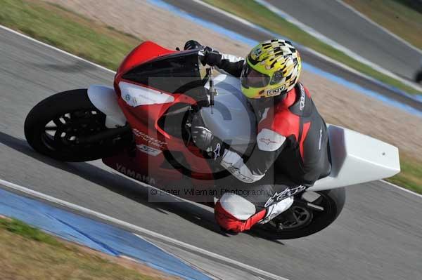 Motorcycle action photographs;Trackday digital images;donington;donington park leicestershire;donington photographs;event digital images;eventdigitalimages;no limits trackday;peter wileman photography;trackday;trackday photos