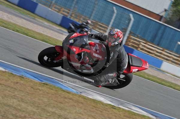 Motorcycle action photographs;Trackday digital images;donington;donington park leicestershire;donington photographs;event digital images;eventdigitalimages;no limits trackday;peter wileman photography;trackday;trackday photos