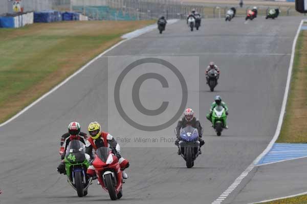 Motorcycle action photographs;Trackday digital images;donington;donington park leicestershire;donington photographs;event digital images;eventdigitalimages;no limits trackday;peter wileman photography;trackday;trackday photos