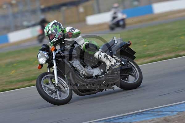 Motorcycle action photographs;Trackday digital images;donington;donington park leicestershire;donington photographs;event digital images;eventdigitalimages;no limits trackday;peter wileman photography;trackday;trackday photos