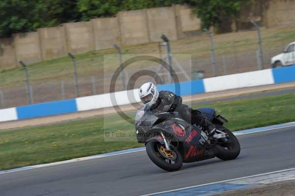 Motorcycle action photographs;Trackday digital images;donington;donington park leicestershire;donington photographs;event digital images;eventdigitalimages;no limits trackday;peter wileman photography;trackday;trackday photos