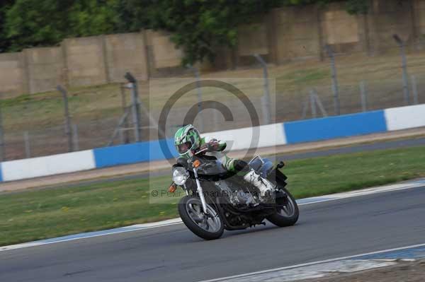 Motorcycle action photographs;Trackday digital images;donington;donington park leicestershire;donington photographs;event digital images;eventdigitalimages;no limits trackday;peter wileman photography;trackday;trackday photos