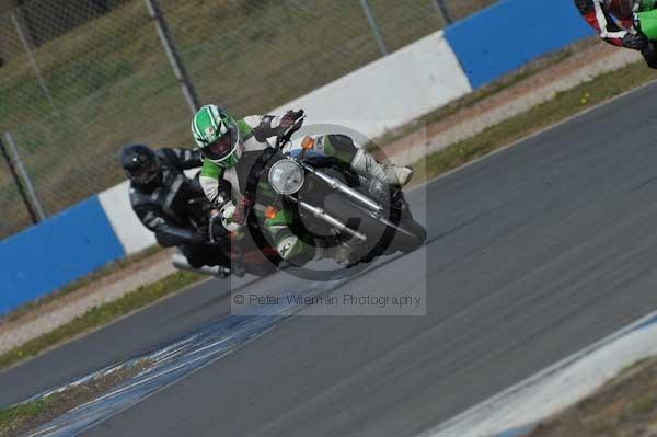 Motorcycle action photographs;Trackday digital images;donington;donington park leicestershire;donington photographs;event digital images;eventdigitalimages;no limits trackday;peter wileman photography;trackday;trackday photos