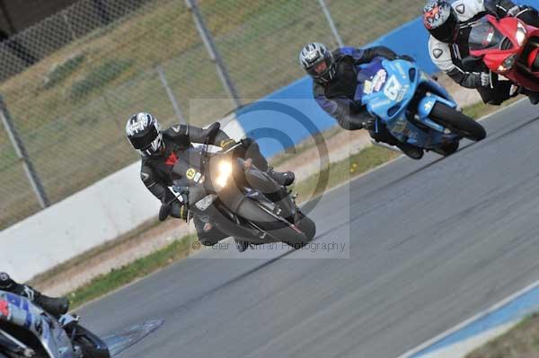 Motorcycle action photographs;Trackday digital images;donington;donington park leicestershire;donington photographs;event digital images;eventdigitalimages;no limits trackday;peter wileman photography;trackday;trackday photos