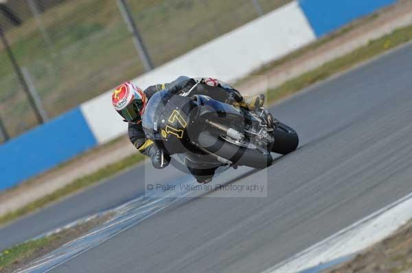 Motorcycle action photographs;Trackday digital images;donington;donington park leicestershire;donington photographs;event digital images;eventdigitalimages;no limits trackday;peter wileman photography;trackday;trackday photos