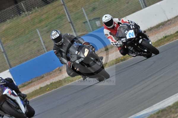 Motorcycle action photographs;Trackday digital images;donington;donington park leicestershire;donington photographs;event digital images;eventdigitalimages;no limits trackday;peter wileman photography;trackday;trackday photos