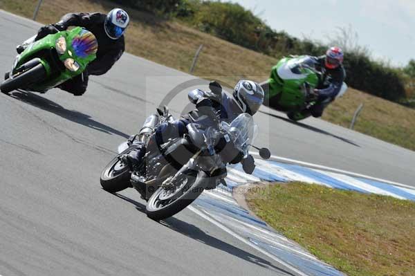 Motorcycle action photographs;Trackday digital images;donington;donington park leicestershire;donington photographs;event digital images;eventdigitalimages;no limits trackday;peter wileman photography;trackday;trackday photos