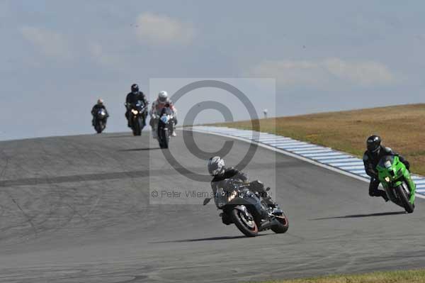 Motorcycle action photographs;Trackday digital images;donington;donington park leicestershire;donington photographs;event digital images;eventdigitalimages;no limits trackday;peter wileman photography;trackday;trackday photos