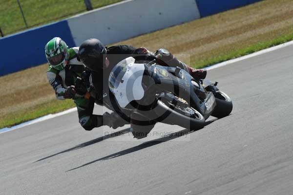 Motorcycle action photographs;Trackday digital images;donington;donington park leicestershire;donington photographs;event digital images;eventdigitalimages;no limits trackday;peter wileman photography;trackday;trackday photos