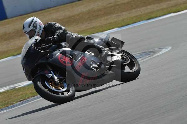 Motorcycle action photographs;Trackday digital images;donington;donington park leicestershire;donington photographs;event digital images;eventdigitalimages;no limits trackday;peter wileman photography;trackday;trackday photos