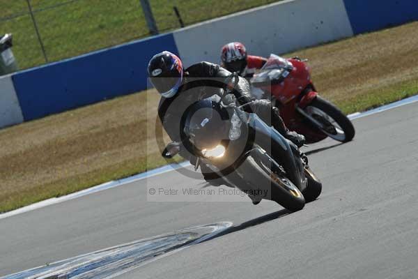 Motorcycle action photographs;Trackday digital images;donington;donington park leicestershire;donington photographs;event digital images;eventdigitalimages;no limits trackday;peter wileman photography;trackday;trackday photos