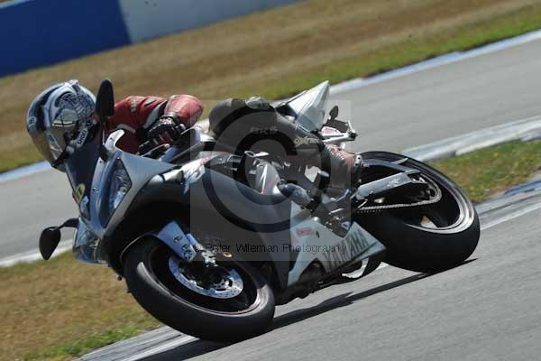 Motorcycle action photographs;Trackday digital images;donington;donington park leicestershire;donington photographs;event digital images;eventdigitalimages;no limits trackday;peter wileman photography;trackday;trackday photos