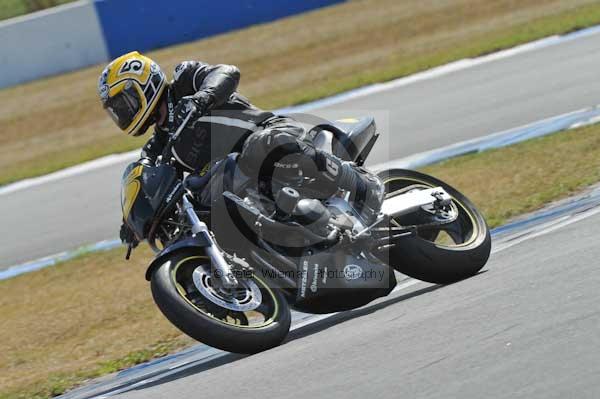 Motorcycle action photographs;Trackday digital images;donington;donington park leicestershire;donington photographs;event digital images;eventdigitalimages;no limits trackday;peter wileman photography;trackday;trackday photos