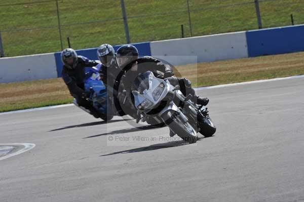 Motorcycle action photographs;Trackday digital images;donington;donington park leicestershire;donington photographs;event digital images;eventdigitalimages;no limits trackday;peter wileman photography;trackday;trackday photos