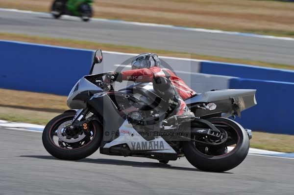 Motorcycle action photographs;Trackday digital images;donington;donington park leicestershire;donington photographs;event digital images;eventdigitalimages;no limits trackday;peter wileman photography;trackday;trackday photos