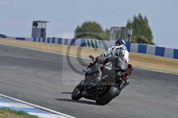 Motorcycle action photographs;Trackday digital images;donington;donington park leicestershire;donington photographs;event digital images;eventdigitalimages;no limits trackday;peter wileman photography;trackday;trackday photos