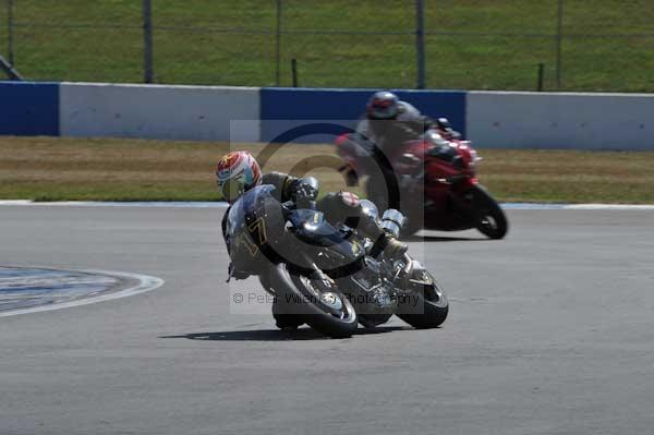 Motorcycle action photographs;Trackday digital images;donington;donington park leicestershire;donington photographs;event digital images;eventdigitalimages;no limits trackday;peter wileman photography;trackday;trackday photos