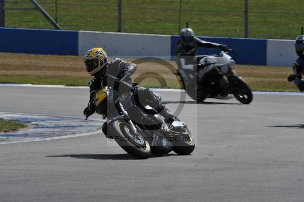 Motorcycle action photographs;Trackday digital images;donington;donington park leicestershire;donington photographs;event digital images;eventdigitalimages;no limits trackday;peter wileman photography;trackday;trackday photos