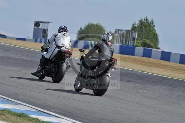 Motorcycle action photographs;Trackday digital images;donington;donington park leicestershire;donington photographs;event digital images;eventdigitalimages;no limits trackday;peter wileman photography;trackday;trackday photos