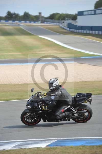 Motorcycle action photographs;Trackday digital images;donington;donington park leicestershire;donington photographs;event digital images;eventdigitalimages;no limits trackday;peter wileman photography;trackday;trackday photos