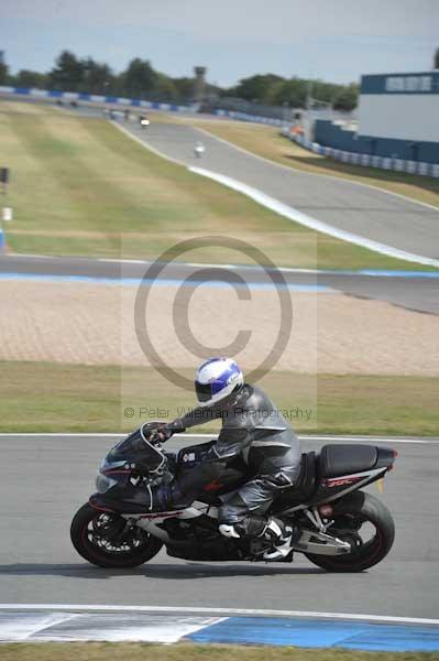 Motorcycle action photographs;Trackday digital images;donington;donington park leicestershire;donington photographs;event digital images;eventdigitalimages;no limits trackday;peter wileman photography;trackday;trackday photos