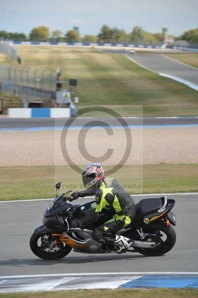 Motorcycle action photographs;Trackday digital images;donington;donington park leicestershire;donington photographs;event digital images;eventdigitalimages;no limits trackday;peter wileman photography;trackday;trackday photos