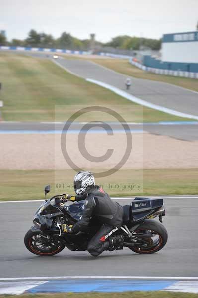 Motorcycle action photographs;Trackday digital images;donington;donington park leicestershire;donington photographs;event digital images;eventdigitalimages;no limits trackday;peter wileman photography;trackday;trackday photos