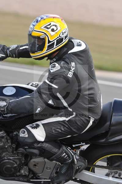 Motorcycle action photographs;Trackday digital images;donington;donington park leicestershire;donington photographs;event digital images;eventdigitalimages;no limits trackday;peter wileman photography;trackday;trackday photos